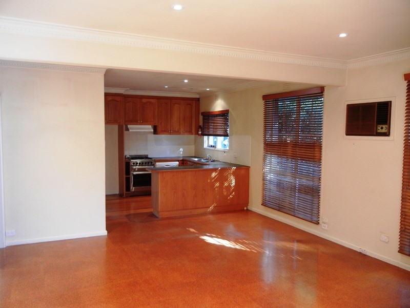 213 Nell Street, Greensborough VIC 3088