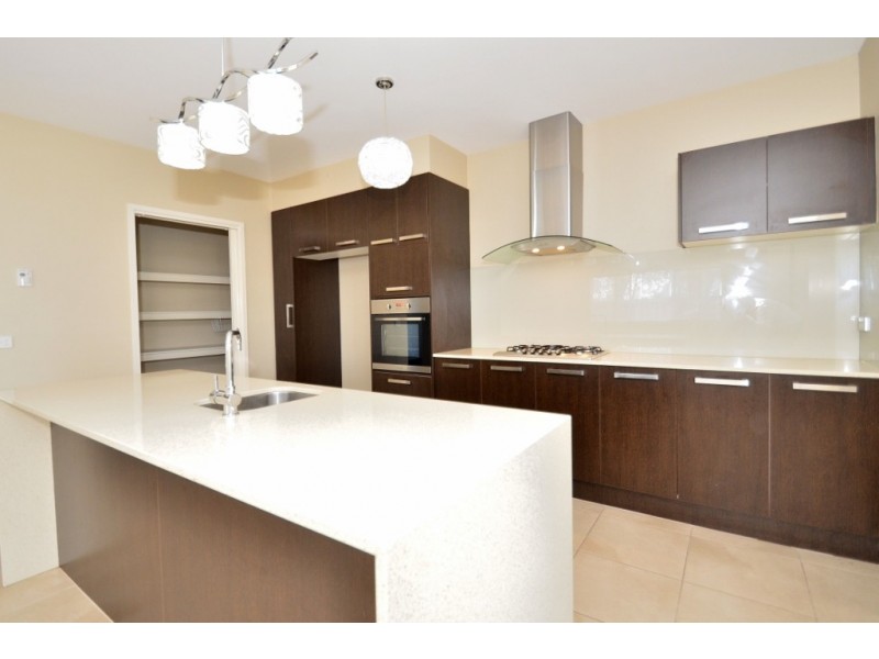 24 Vichy Avenue, Doreen VIC 3754