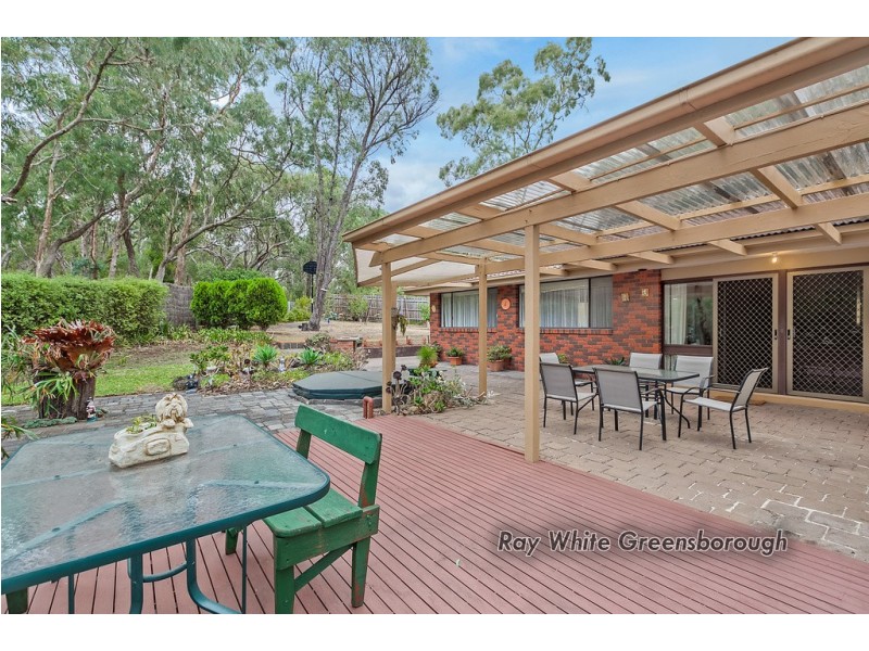 22 Monclaire Court, Eltham VIC 3095