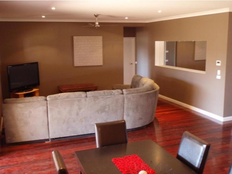 9 Boobialla Drive, Swan Hill VIC 3585