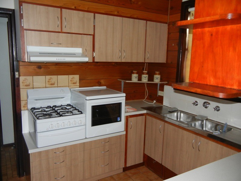 90 Plenty Lane, Greensborough VIC 3088