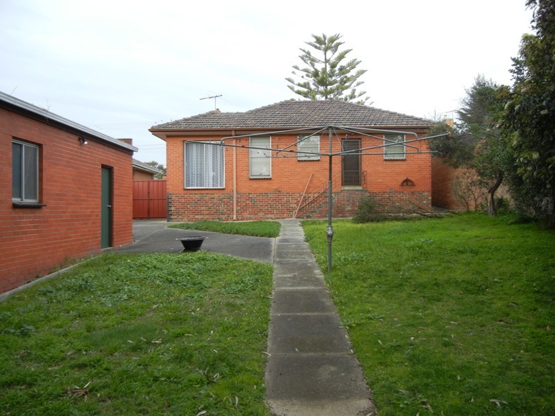 90 Plenty Lane, Greensborough VIC 3088