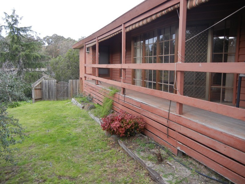 12 Darvell Cove, Greensborough VIC 3088