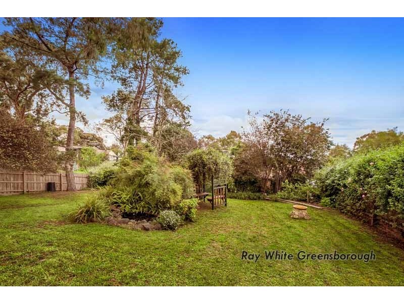 2/16 Willis Street, Greensborough VIC 3088