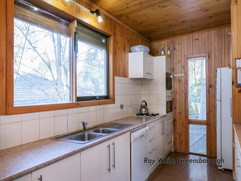 2/4 Anama Street, Greensborough VIC 3088