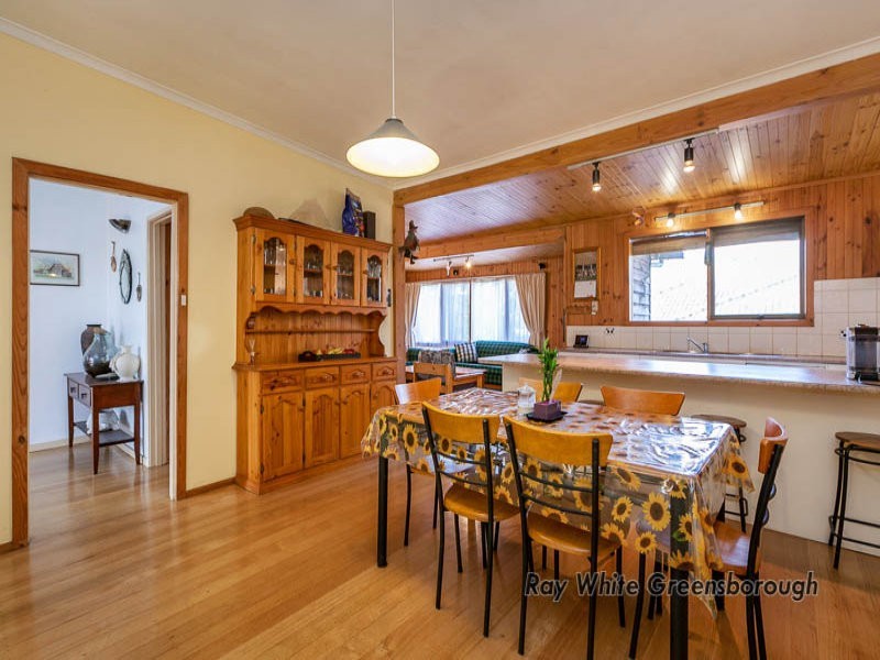 2/4 Anama Street, Greensborough VIC 3088