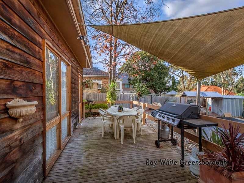 2/4 Anama Street, Greensborough VIC 3088