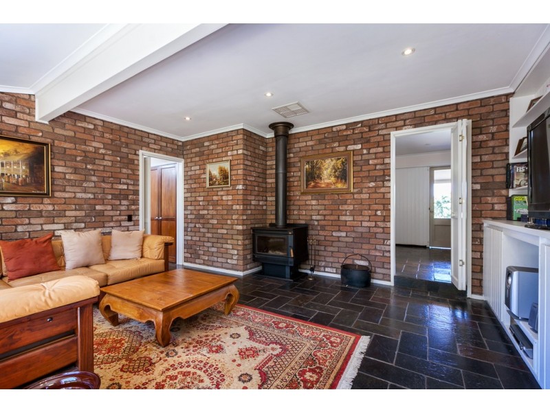 65 Mittons Bridge Road, St Andrews VIC 3761