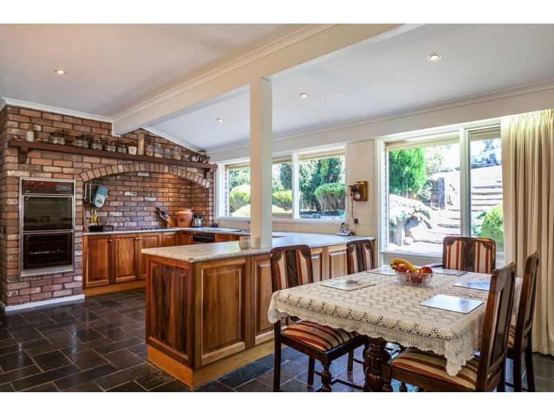 65 Mittons Bridge Road, St Andrews VIC 3761