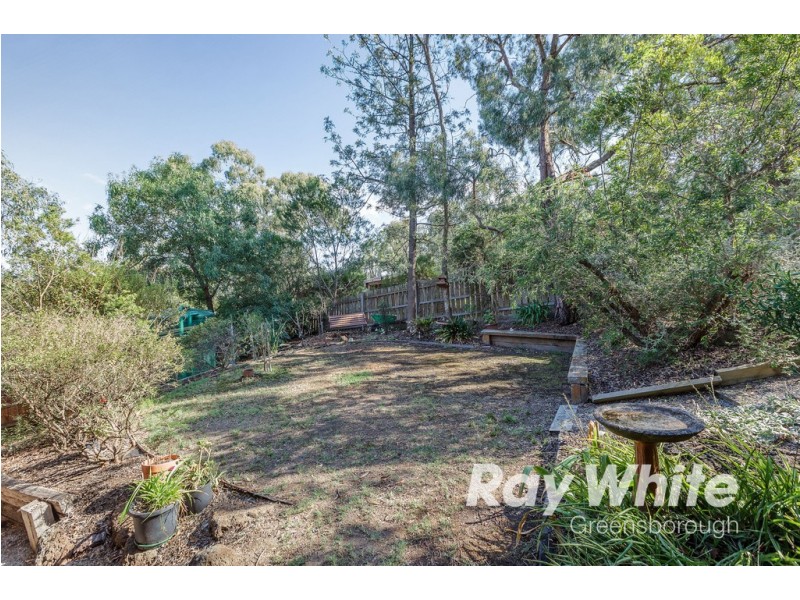 37 Meruka Drive, Eltham VIC 3095