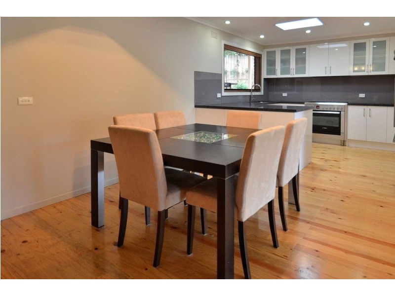 9 Tamboon Drive, Greensborough VIC 3088