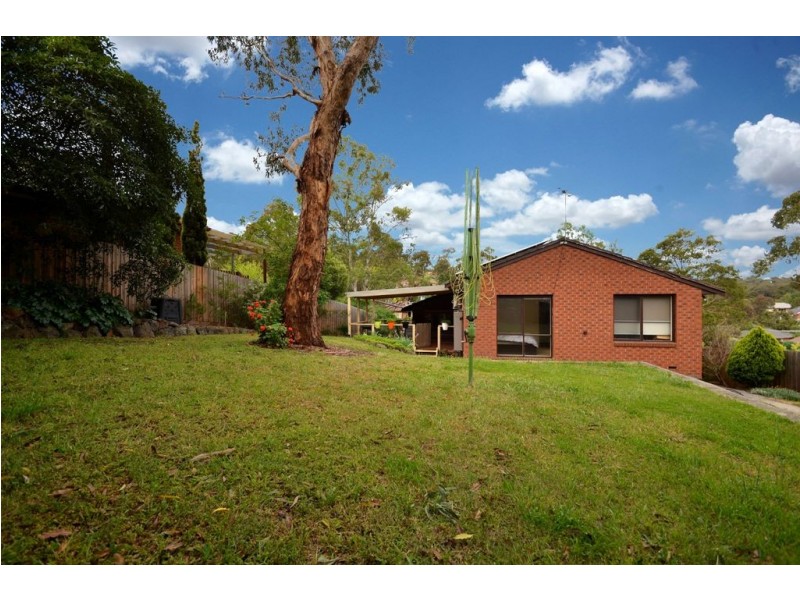 9 Tamboon Drive, Greensborough VIC 3088