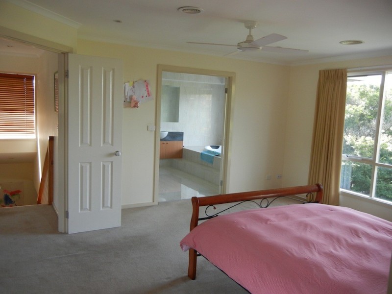 6 Armstrong Street, Greensborough VIC 3088