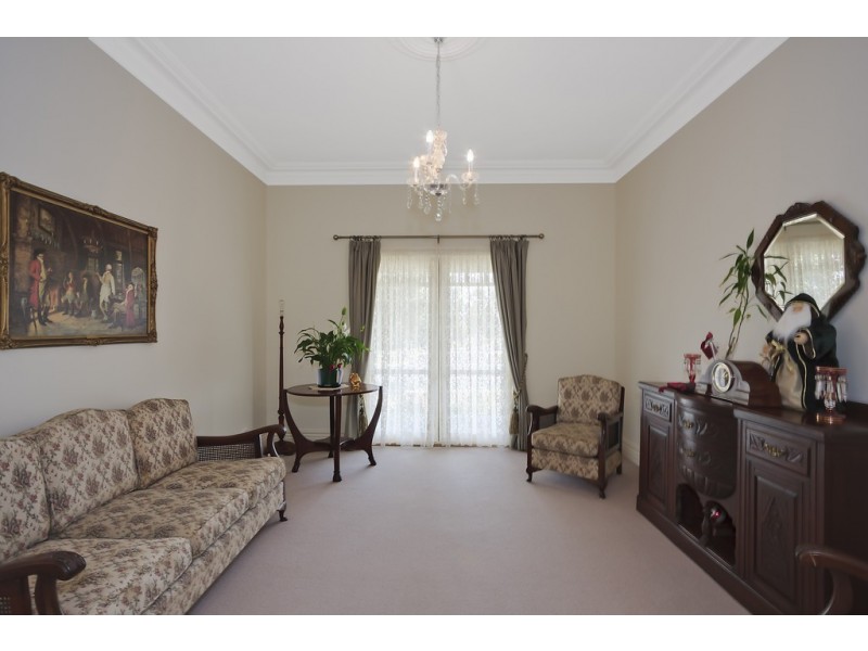 15 Waterway Boulevard, Doreen VIC 3754