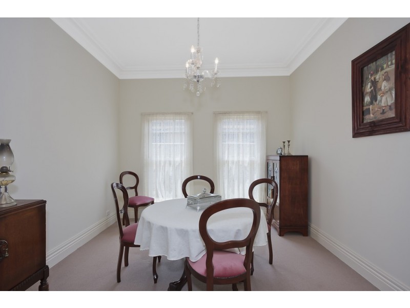 15 Waterway Boulevard, Doreen VIC 3754