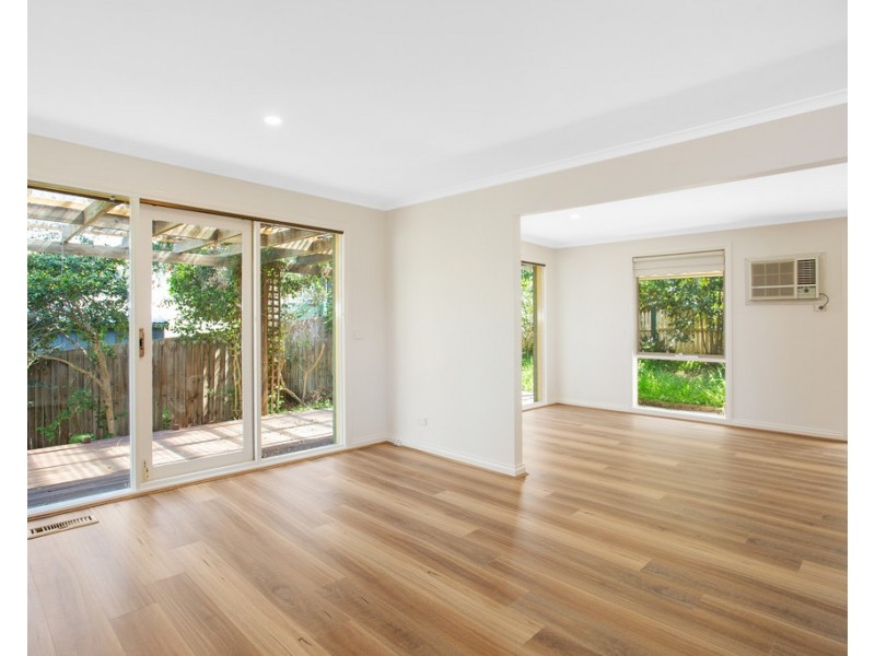 2/33 Williams Road, Briar Hill VIC 3088