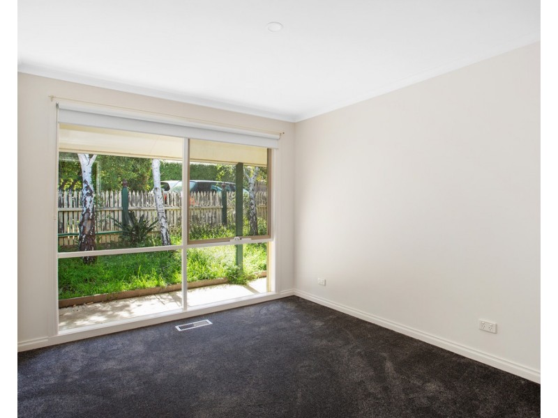 2/33 Williams Road, Briar Hill VIC 3088