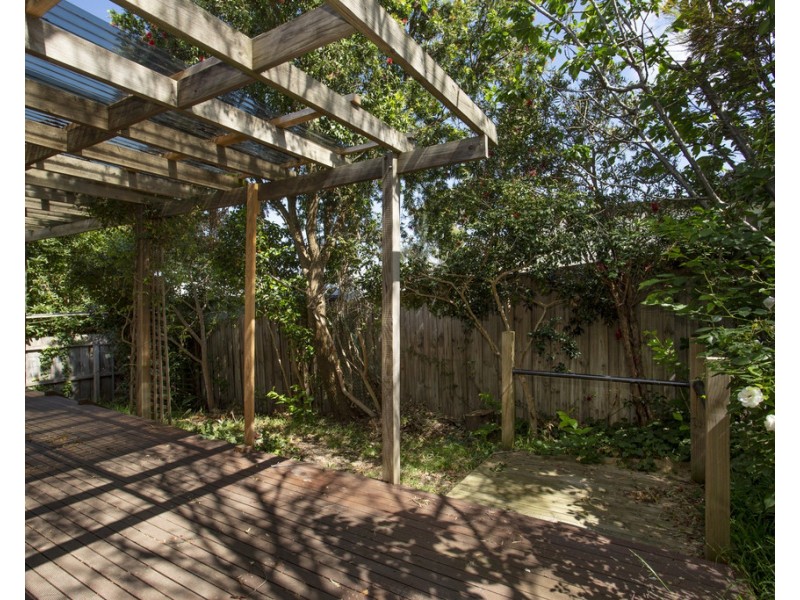 2/33 Williams Road, Briar Hill VIC 3088