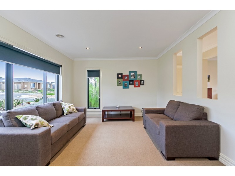 36 Midland Road, Doreen VIC 3754