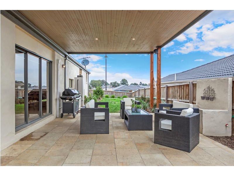 36 Midland Road, Doreen VIC 3754