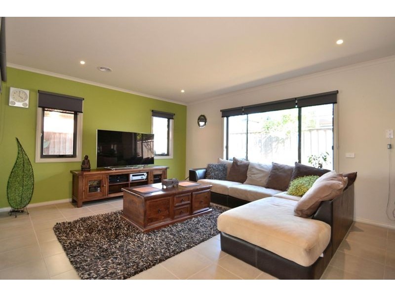 16 Carriageway Pass, Mernda VIC 3754