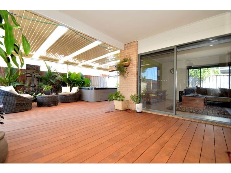 16 Carriageway Pass, Mernda VIC 3754