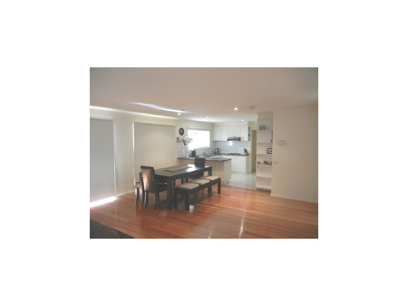 3/184 Grimshaw Street, Greensborough VIC 3088