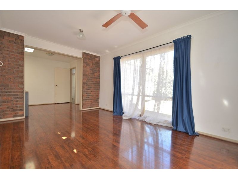 1 / 19 Kell Court, Greensborough VIC 3088