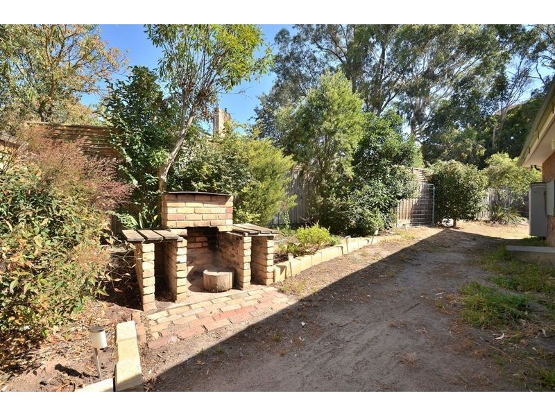 1 / 19 Kell Court, Greensborough VIC 3088