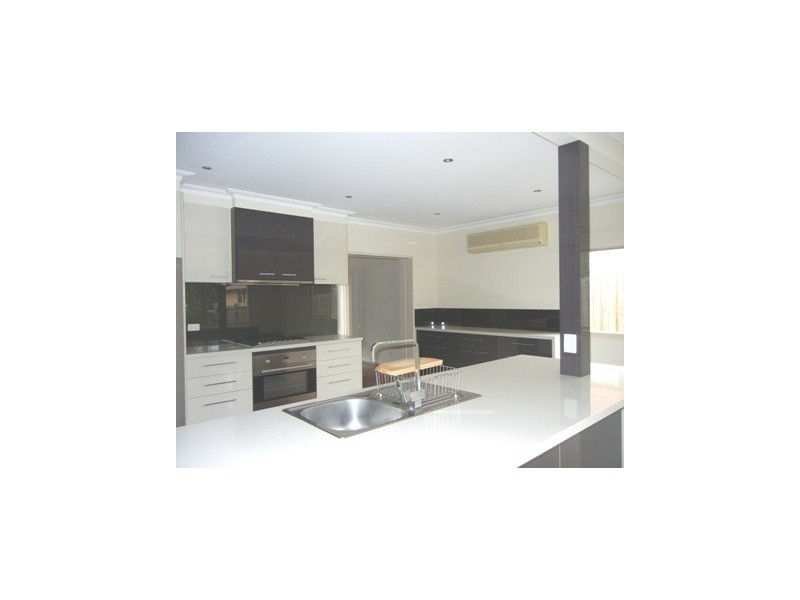 1/43 Leach Street, Briar Hill VIC 3088