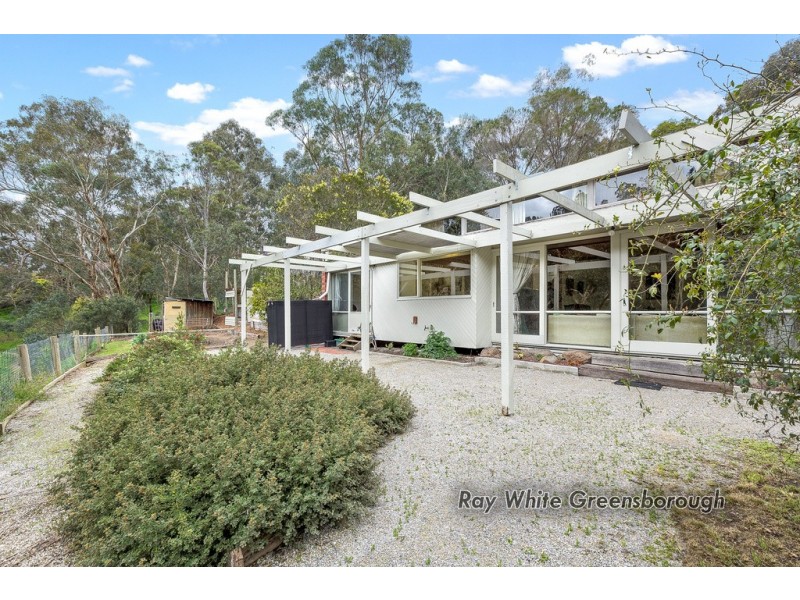 19 Palpera Terrace, Greensborough VIC 3088