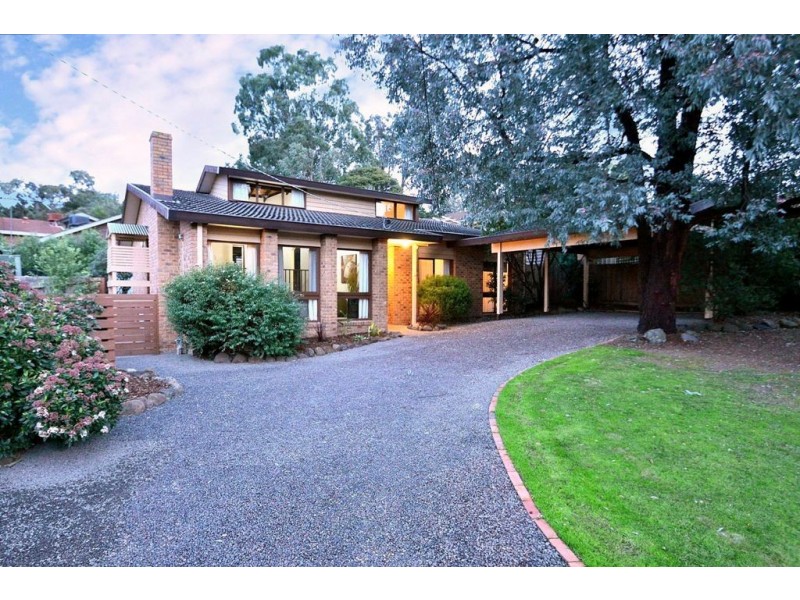 56 Allumba Drive, St Helena VIC 3088