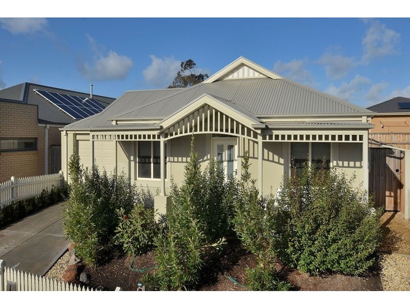 7 Markdale Way, Doreen VIC 3754