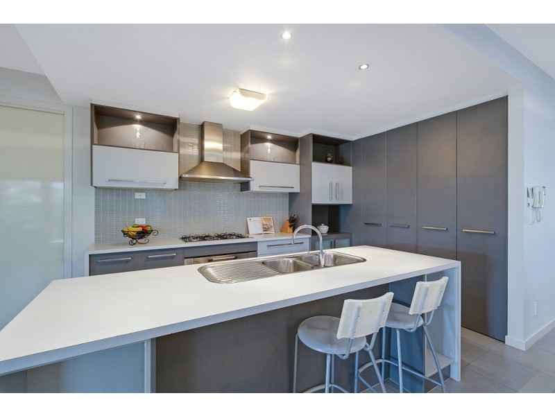 16 Jorgensen Avenue, Doreen VIC 3754