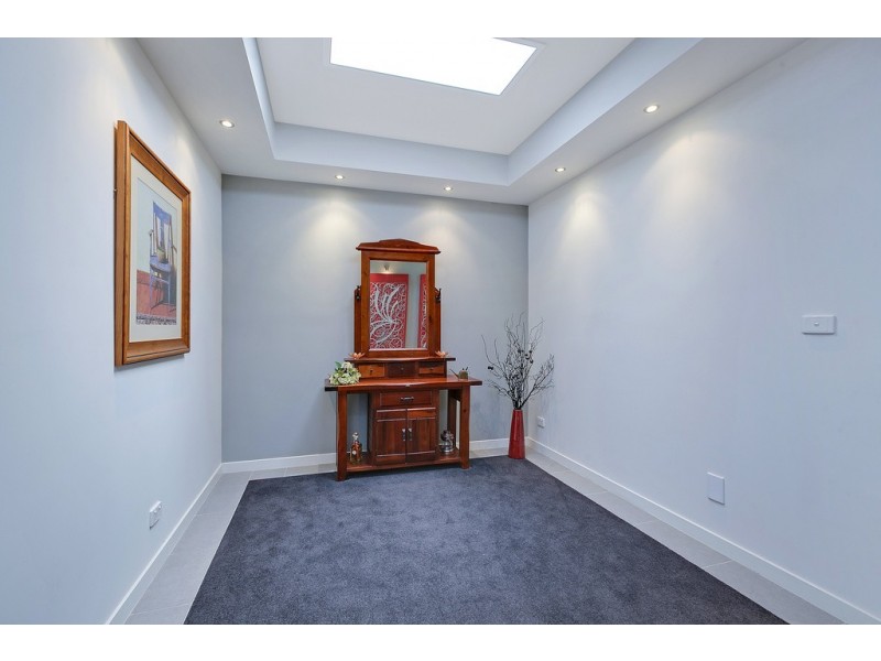 16 Jorgensen Avenue, Doreen VIC 3754