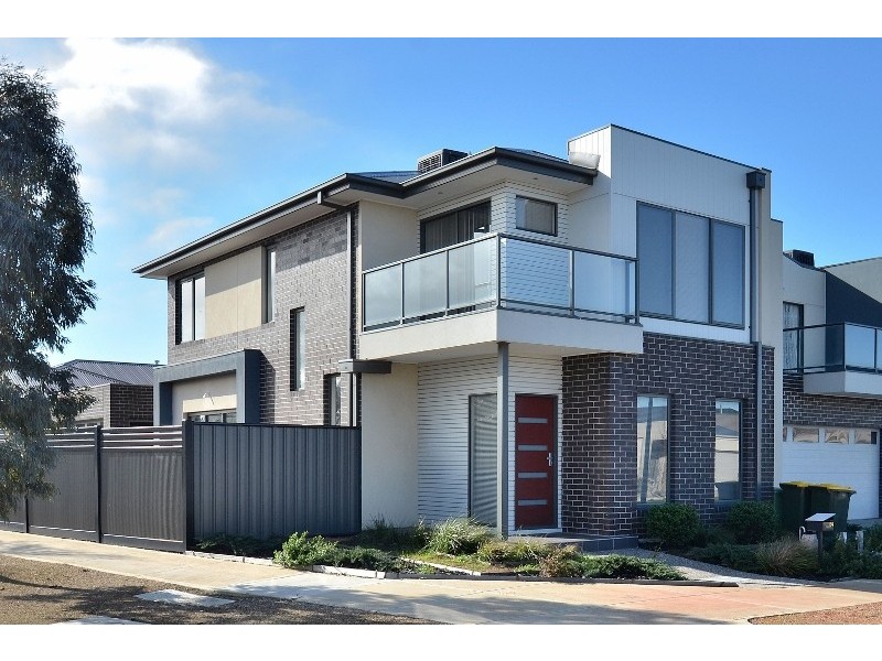 64 Daymar Circuit, Craigieburn VIC 3064
