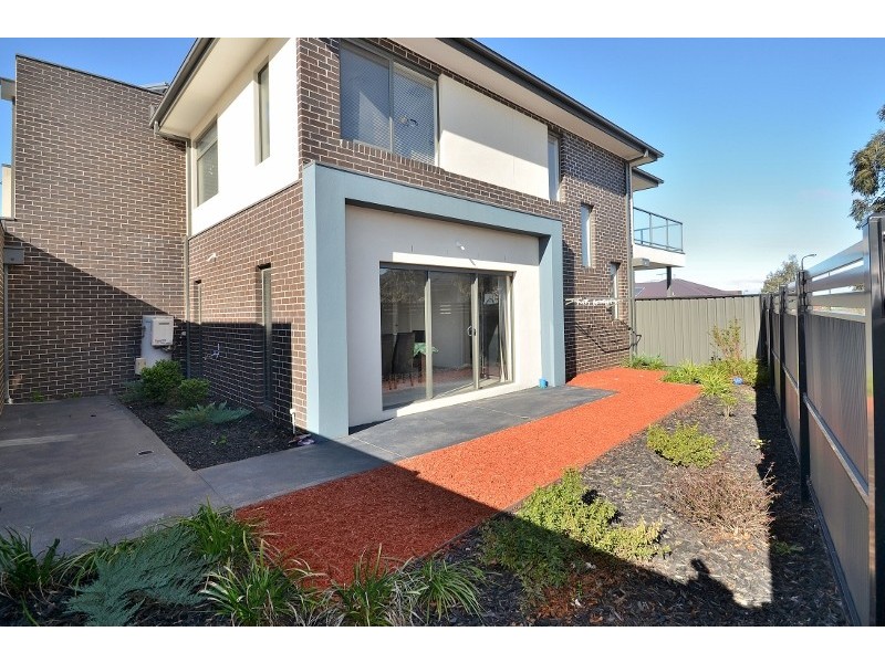 64 Daymar Circuit, Craigieburn VIC 3064