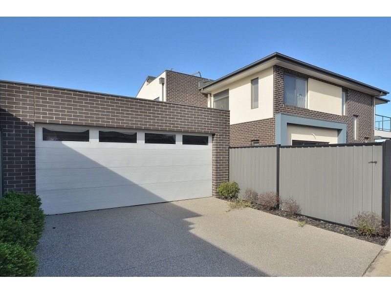 64 Daymar Circuit, Craigieburn VIC 3064