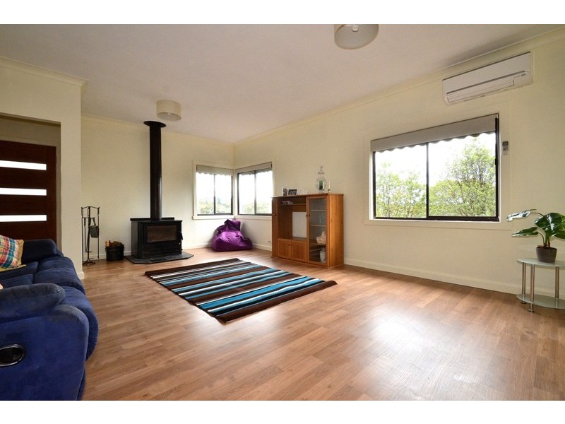 50 Curtain Road, Hurstbridge VIC 3099