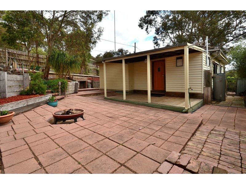 50 Curtain Road, Hurstbridge VIC 3099