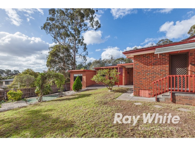 1 Pertaka Close, Montmorency VIC 3094