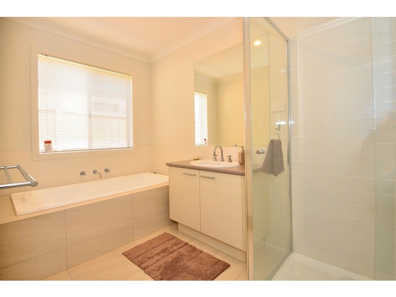 25 Balerno Way, Mernda VIC 3754