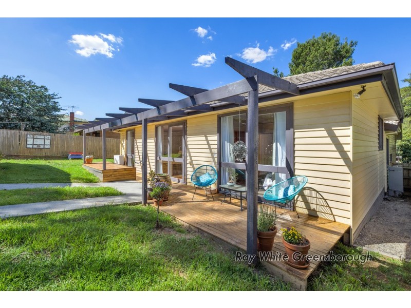 211 Mountain View Road, Greensborough VIC 3088