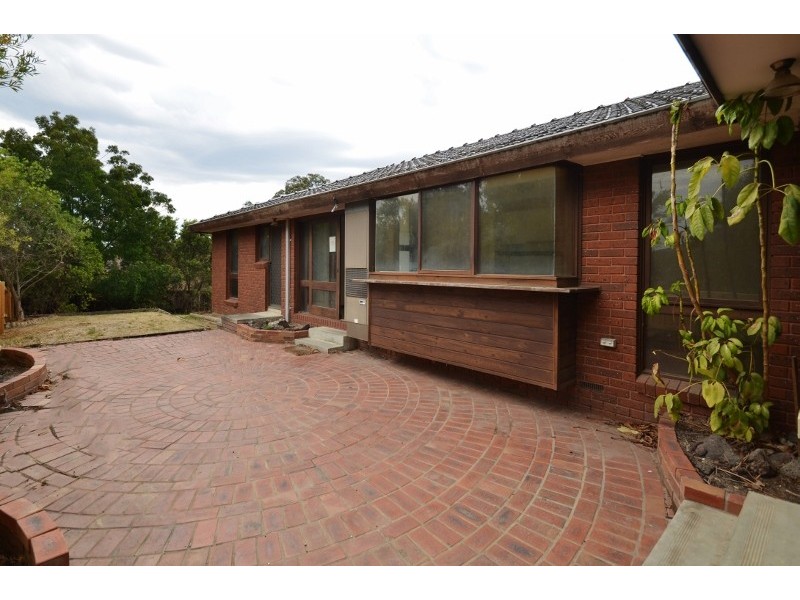 123 Plenty River Drive, Greensborough VIC 3088