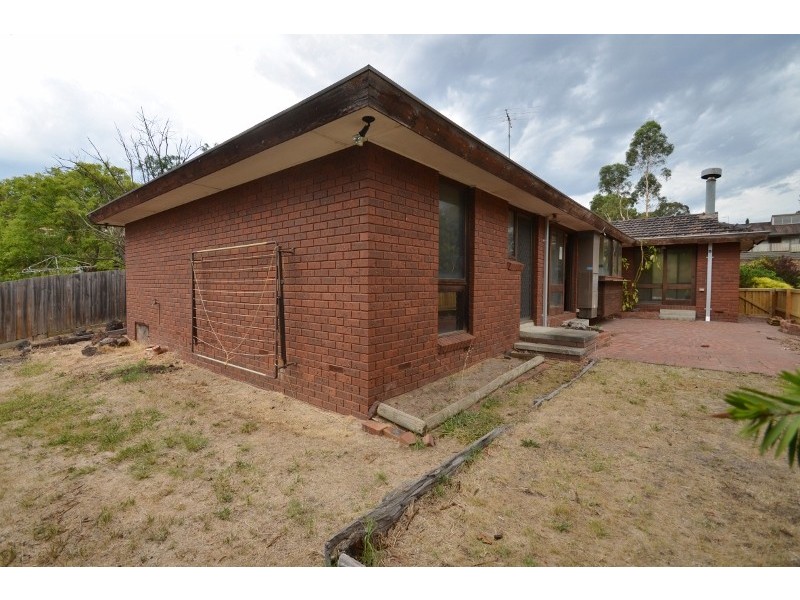 123 Plenty River Drive, Greensborough VIC 3088