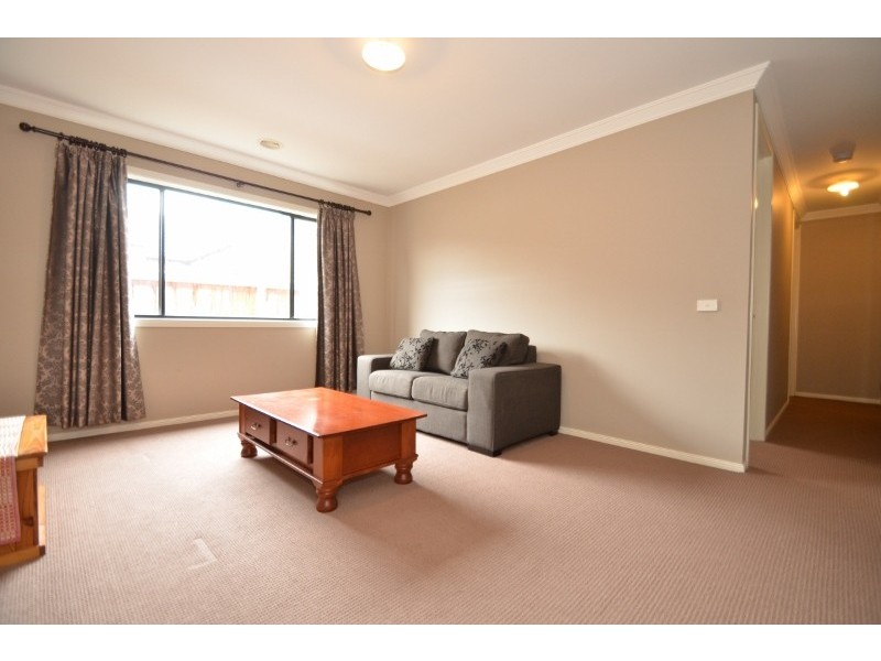 12 Riverdale Boulevard, South Morang VIC 3752