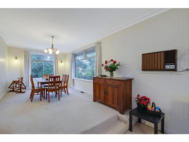 23 Pedersen Way, Montmorency VIC 3094