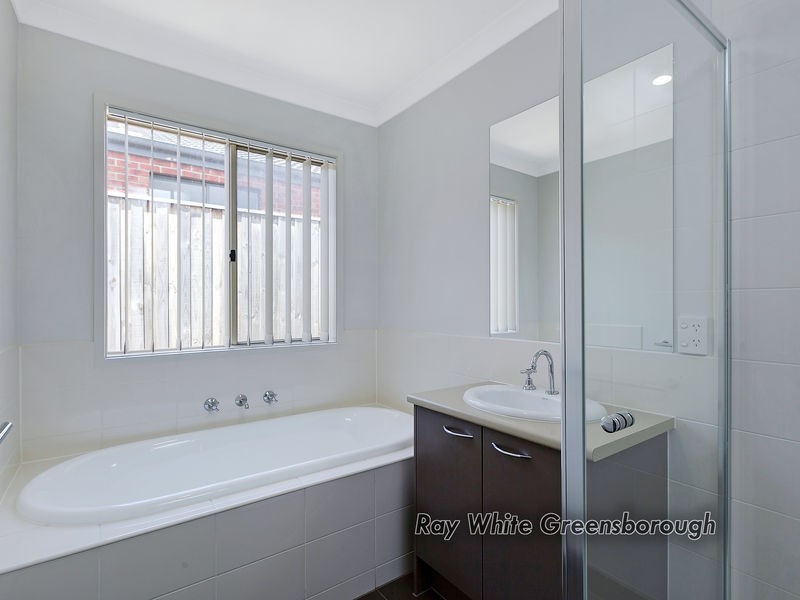 63 Eminence Boulevard, Doreen VIC 3754