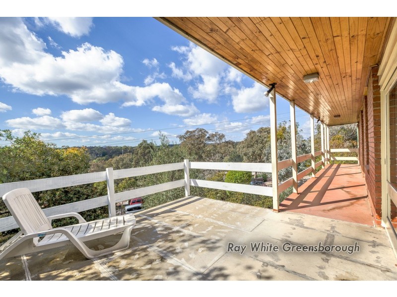 15 Lower Road, Eltham North VIC 3095