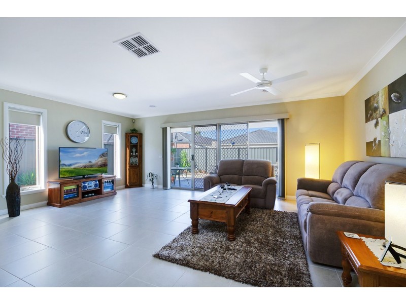 156 Newbury Boulevard, Craigieburn VIC 3064